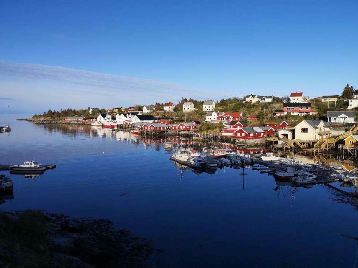 The Tide - Rorbuer Hotel Sorvagen Exterior photo